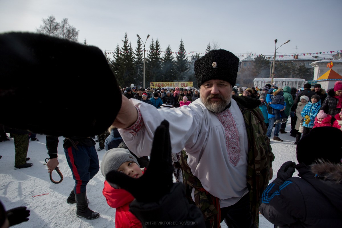 Масленница В Искитиме. Фотограф Виктор Боровских 2017 год