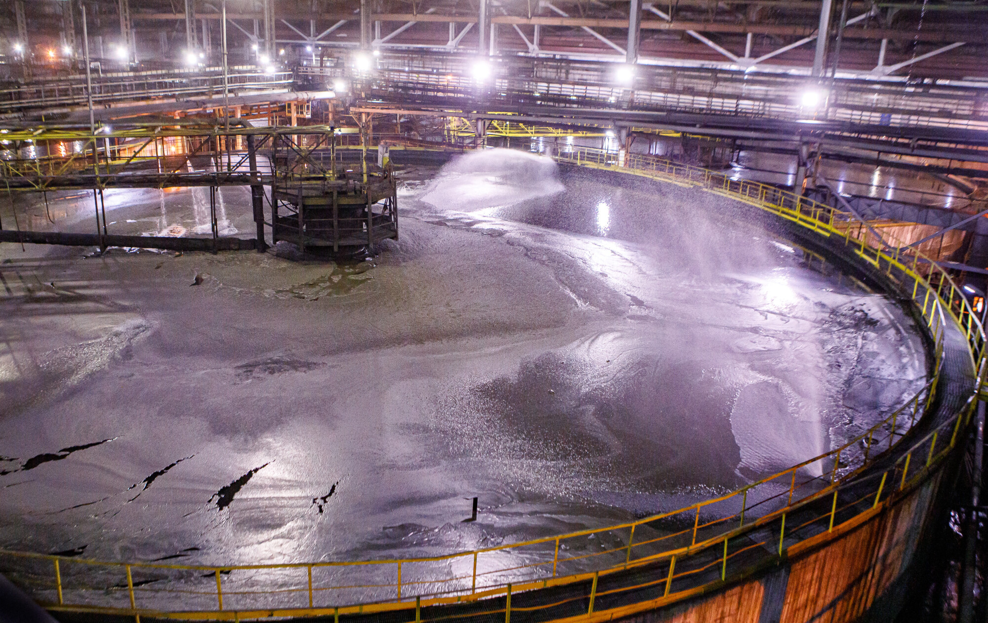 талнахская обогатительная фабрика норильский никель, фотограф Виктор Боровских (промышленная съемка)